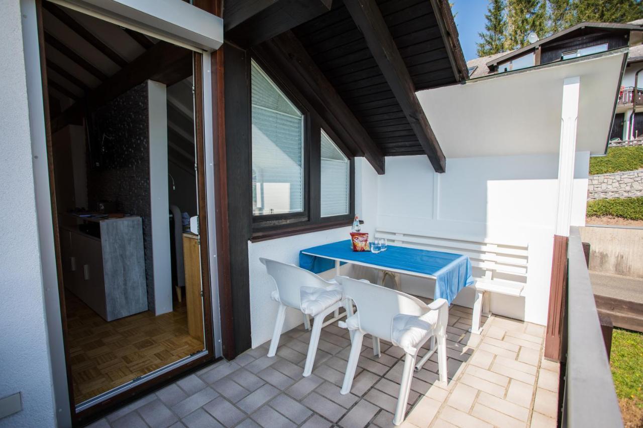 Apartamento Auszeit Im Schwarzwald Lenzkirch Exterior foto