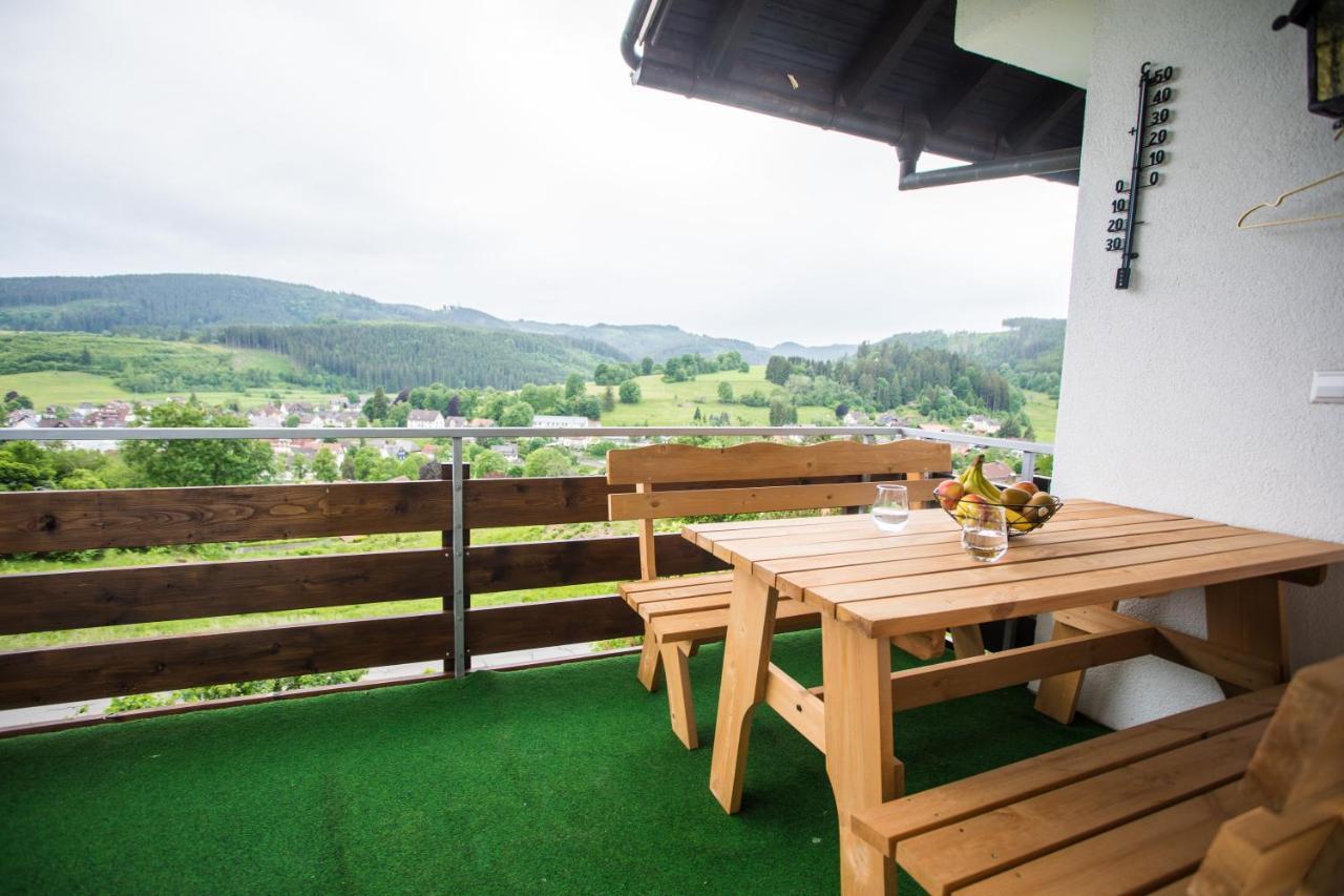 Apartamento Auszeit Im Schwarzwald Lenzkirch Exterior foto